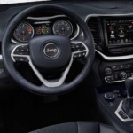 jeep-cherokee-vs-ford-escape-001