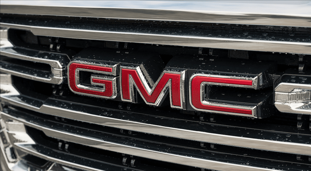 Looking Ahead: The 2019 GMC Sierra Comes Out Strong | Car Buyer Labs