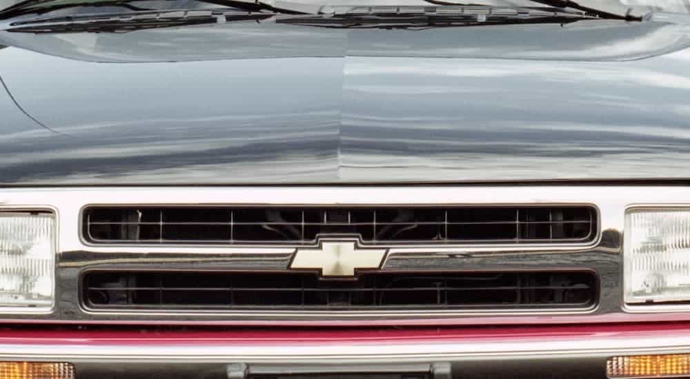 The grille of a 1995 Chevy Blazer LS is shown in close up.