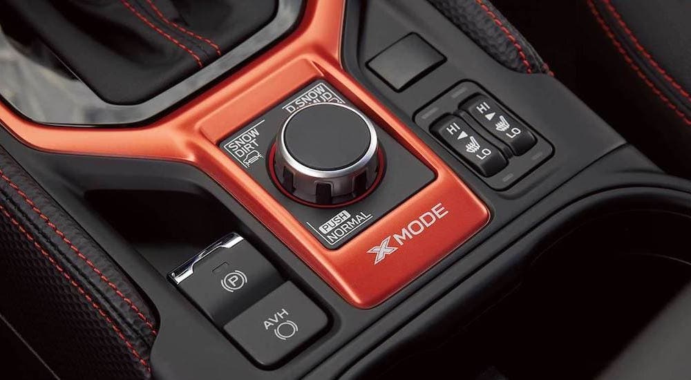 A close up shows the X-Mode knob in a 2021 Subaru Forester.