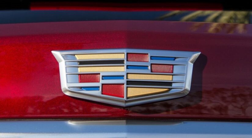 A Cadillac emblem is shown after winning a 2023 Cadillac XT5 vs 2023 Audi Q5 comparison.