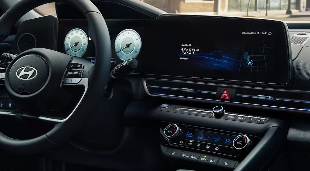 Infotainment screen and digital cluster on 2025 Hyundai Elantra
