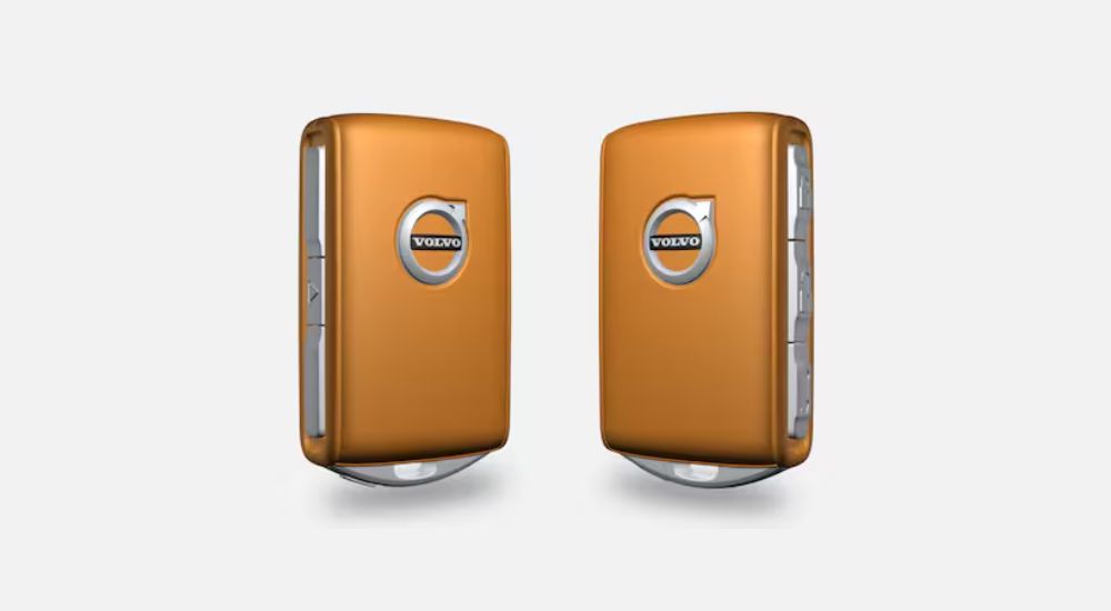 Orange Volvo Care Key for speed-restriction.